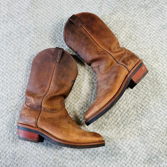 Vtg CHIPPEWA Indian Stamped Leather Bay Crazy Horse Wellington Work Boots 10 EE - Picture 1 of 8